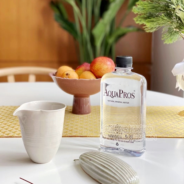 AQUAPROS��¶����Ȼ��Ȫˮ����ˮ����