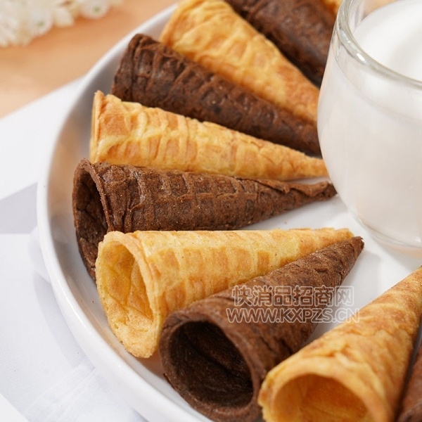 ���Ե����ܴ�ͲСβ�͸�����ʳƷ���̲�Ʒͼ